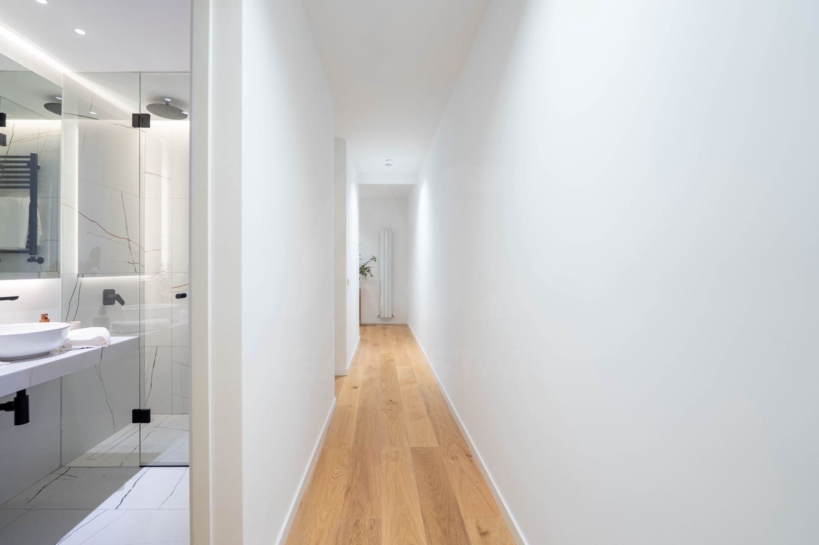 3 soverom Leilighet til leie i Madrid by - € 3 200 (Ref: 9987882)