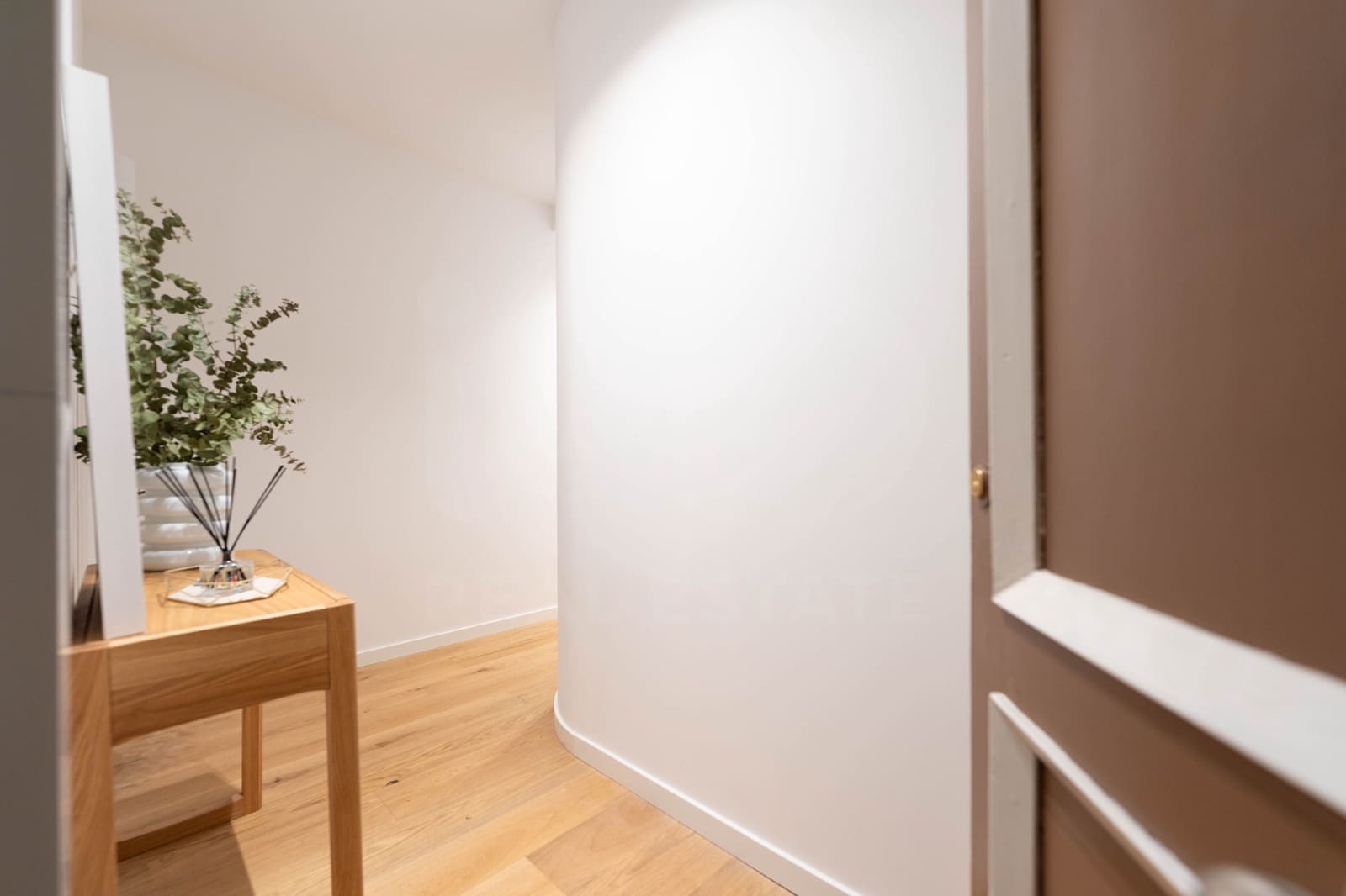 3 soverom Leilighet til leie i Madrid by - € 3 200 (Ref: 9987882)