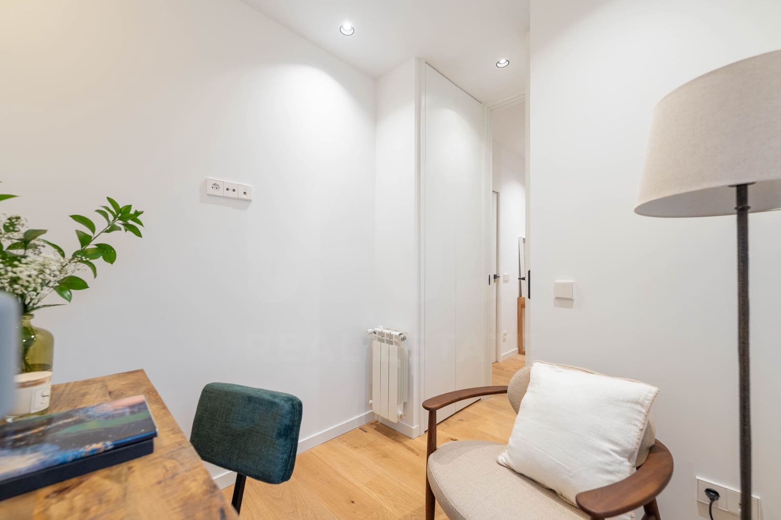 3 soverom Leilighet til leie i Madrid by - € 3 200 (Ref: 9987882)