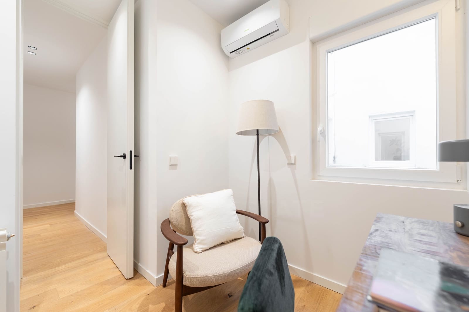 3 soverom Leilighet til leie i Madrid by - € 3 200 (Ref: 9987882)
