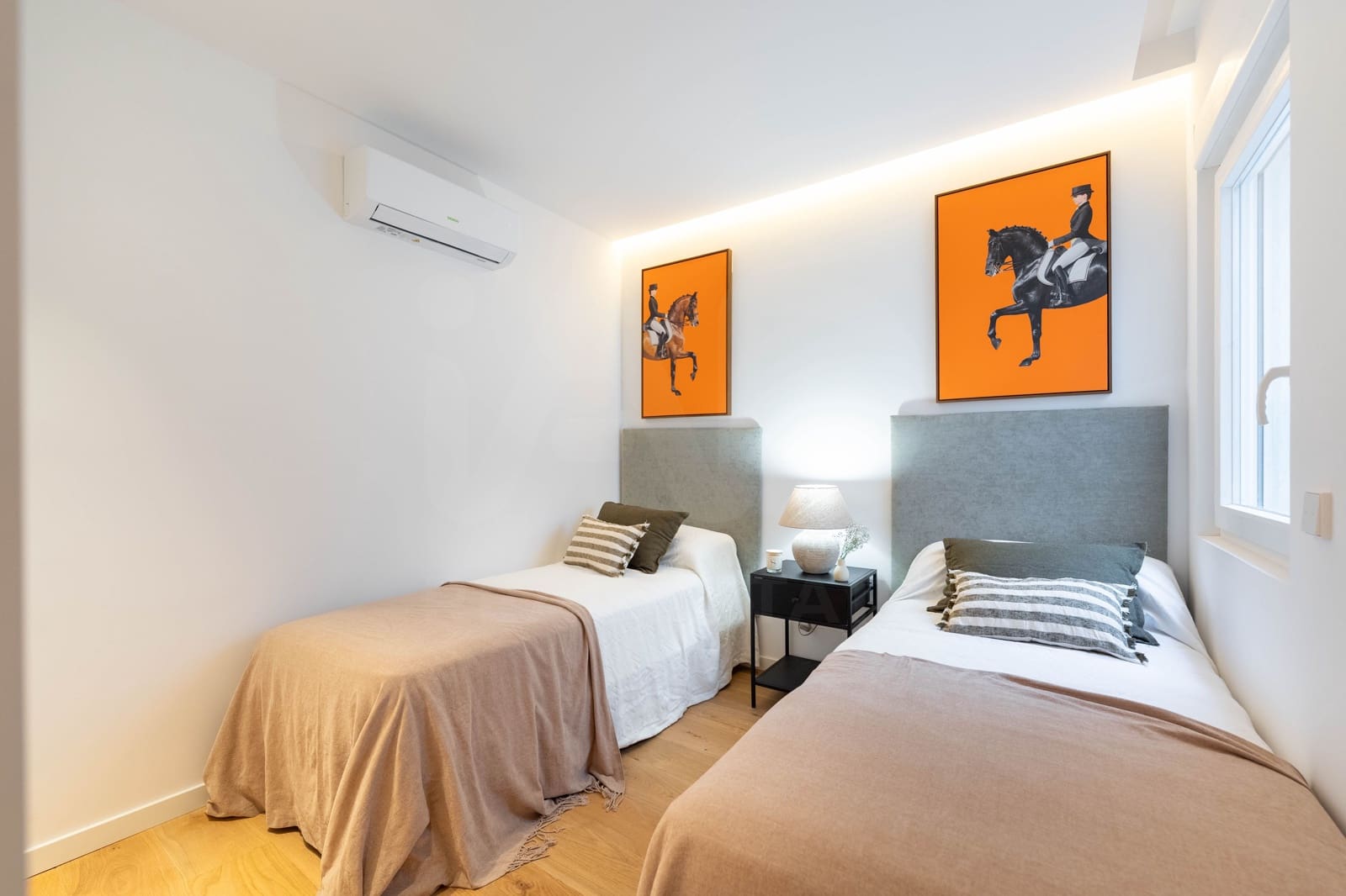 3 soverom Leilighet til leie i Madrid by - € 3 200 (Ref: 9987882)