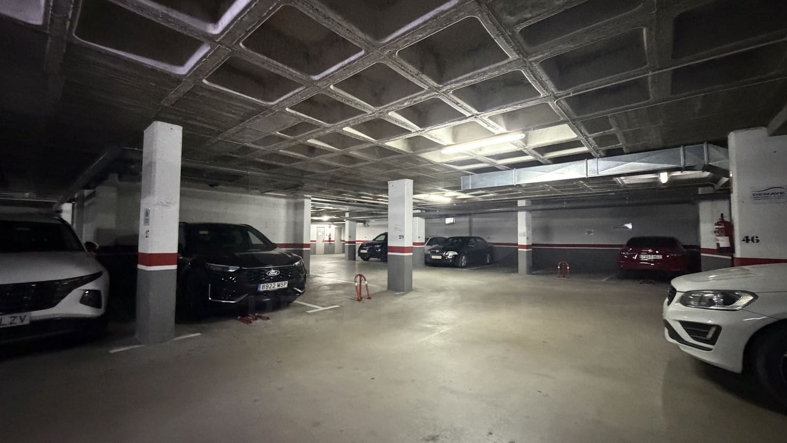 Erhverv til leje i Lleida by med garage - € 680 (Ref: 9987883)