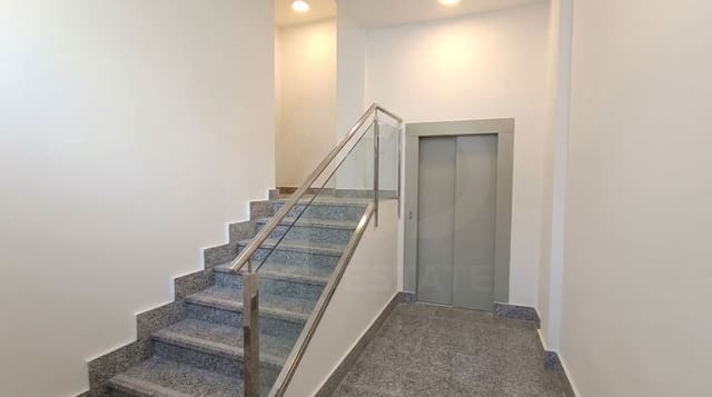 2 quarto Comercial para arrendar em Guindalera, Madrid cidade com piscina - 1 500 € (Ref: 9987886)