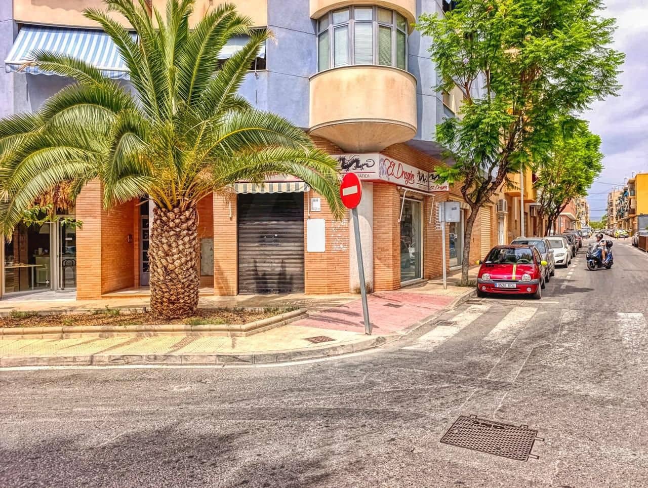 Comercial para venda em Alicante cidade - 240 000 € (Ref: 9987889)