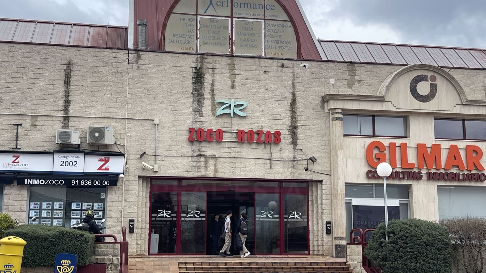 Commercial for sale in Madrid city - € 98,000 (Ref: 9987891)