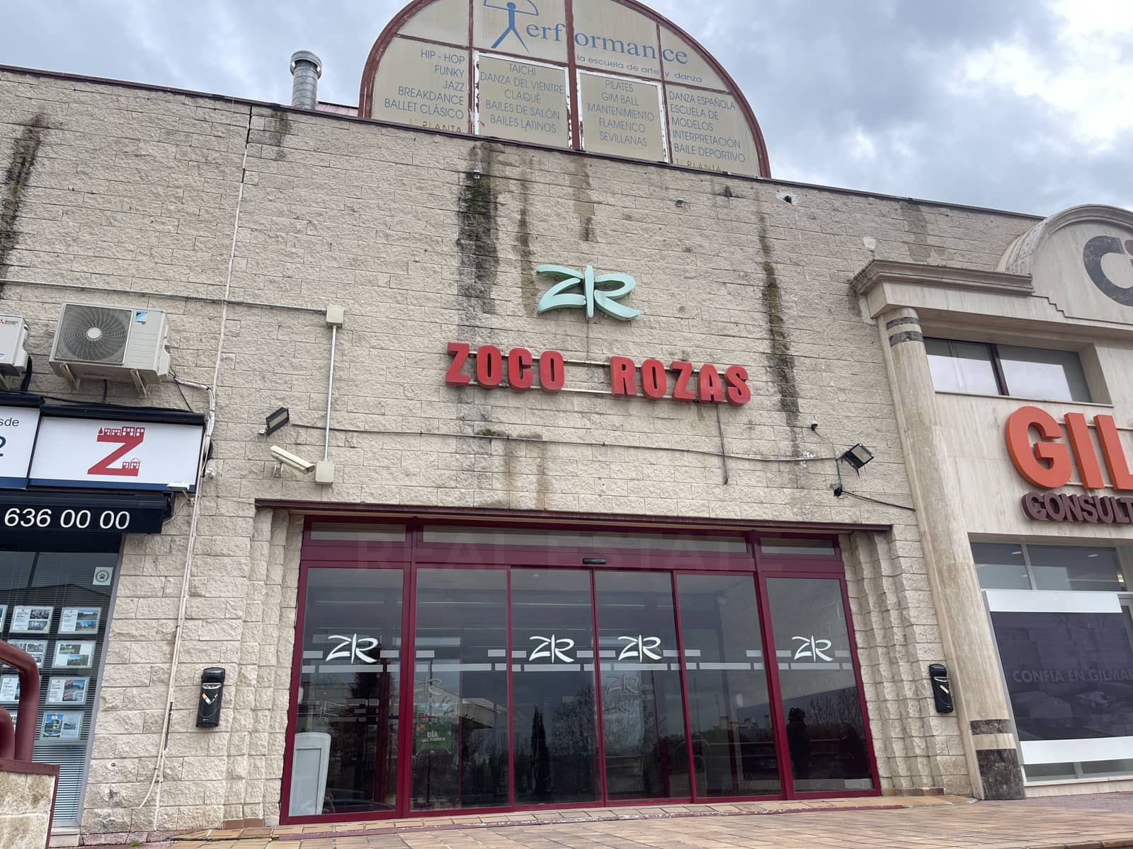 Commercial for sale in Madrid city - € 98,000 (Ref: 9987891)