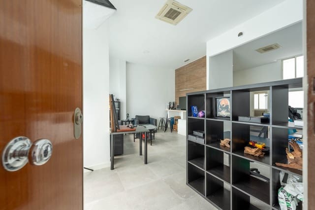 2 soverom Kommersiell til salgs i Madrid by - € 375 000 (Ref: 9987895)