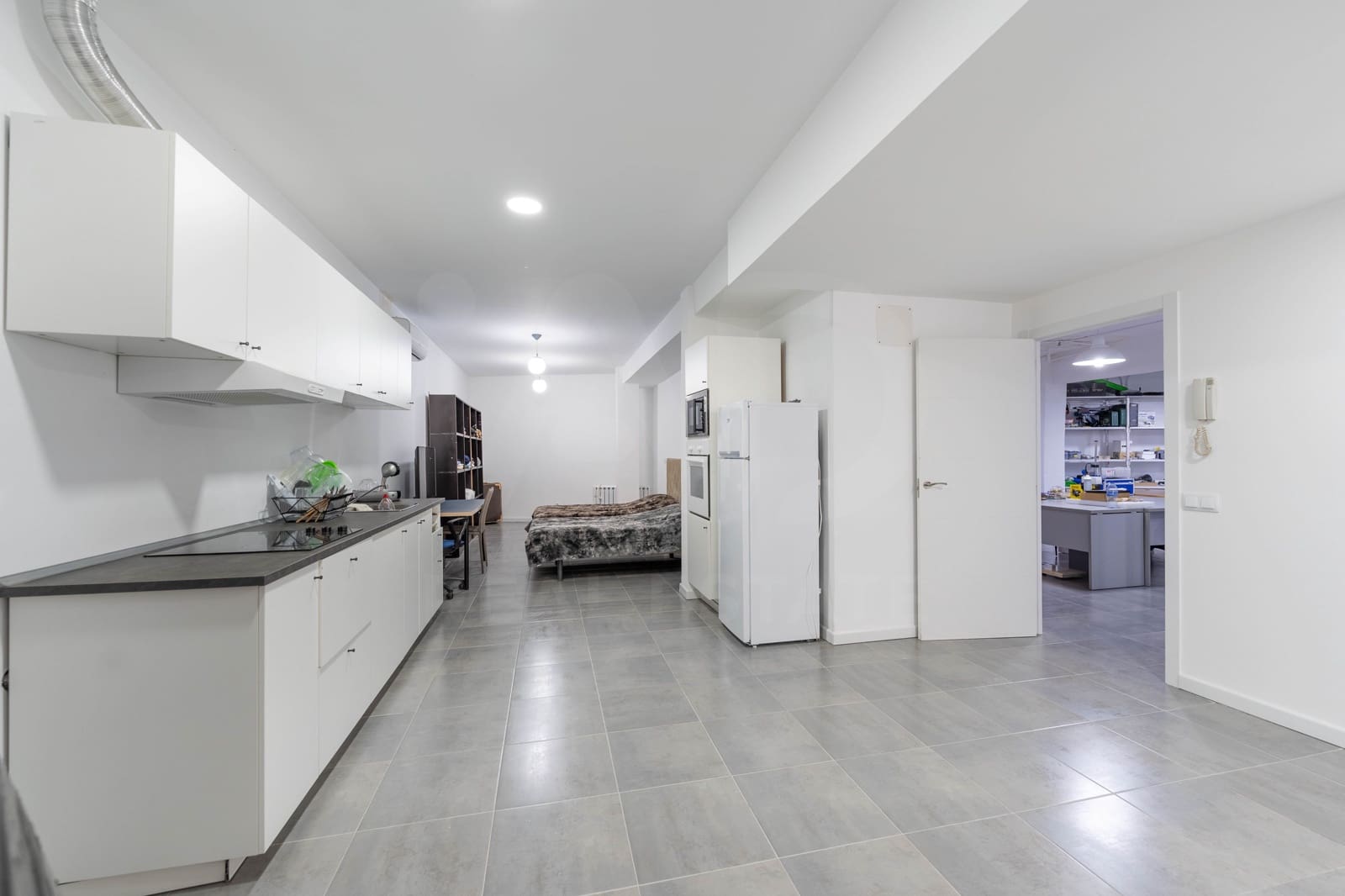 2 sypialnia Komercyjne na sprzedaż w Miasto Madryt - 375 000 € (Ref: 9987895)