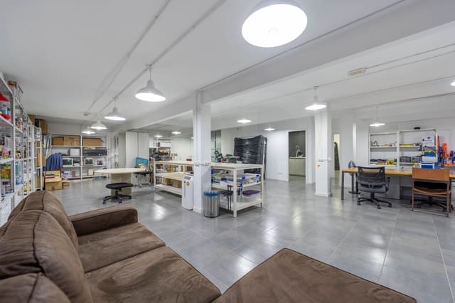 2 soverom Kommersiell til salgs i Madrid by - € 375 000 (Ref: 9987895)