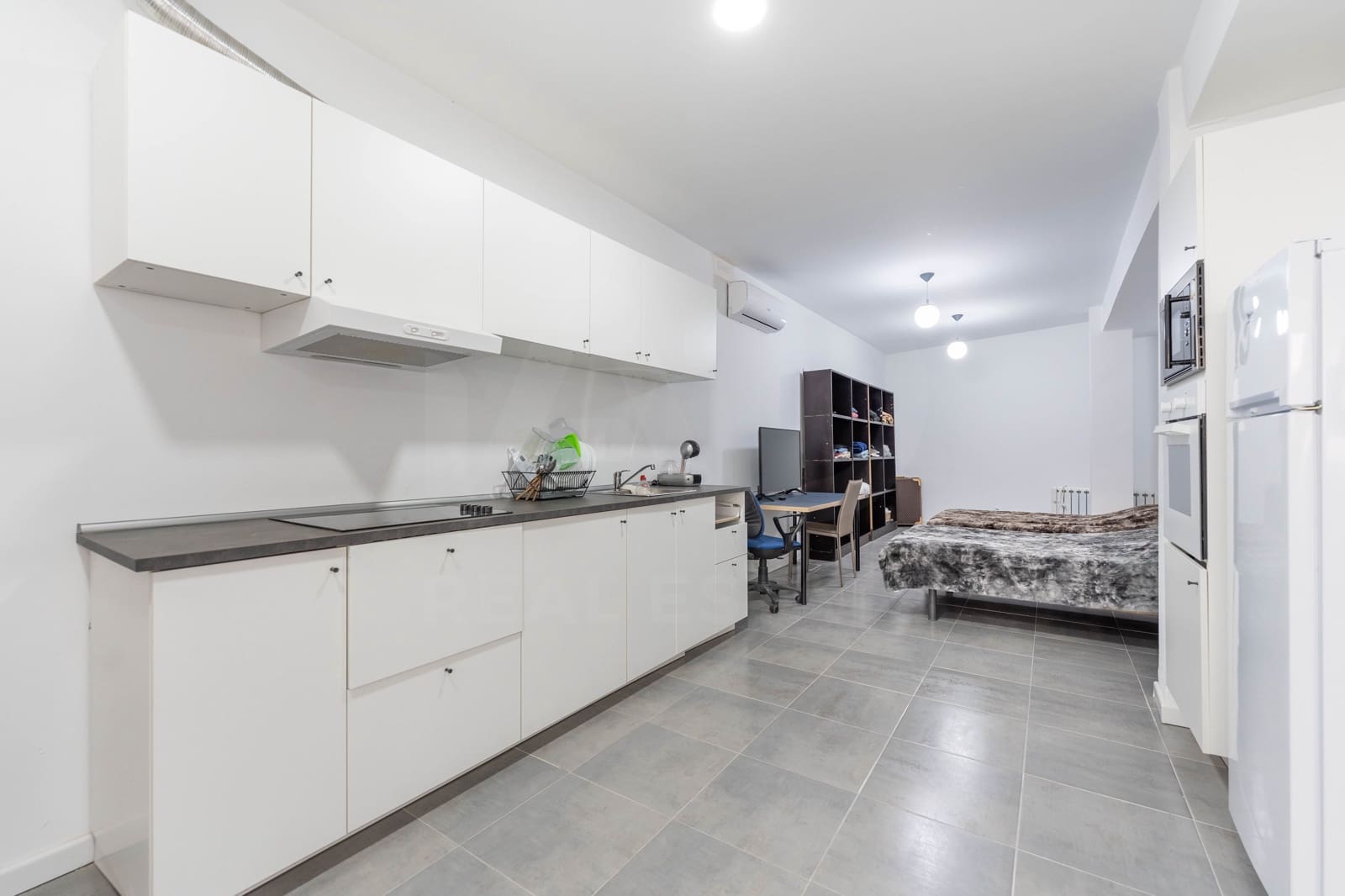 2 sypialnia Komercyjne na sprzedaż w Miasto Madryt - 375 000 € (Ref: 9987895)