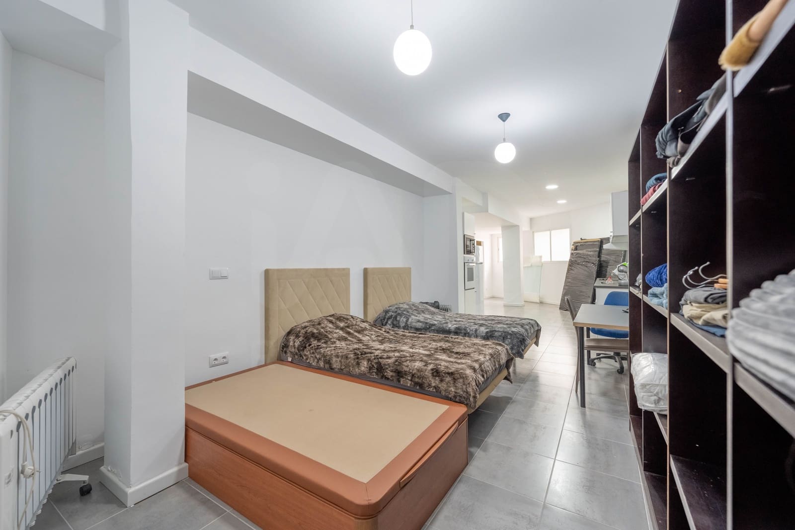 2 sypialnia Komercyjne na sprzedaż w Miasto Madryt - 375 000 € (Ref: 9987895)