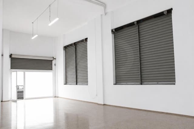 Komercyjne na sprzedaż w Onil - 120 000 € (Ref: 9987899)