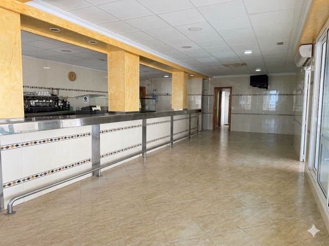 Commercial for sale in Miramar - € 350,000 (Ref: 9987902)