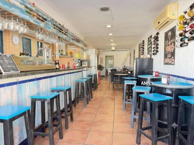 Comercial para venda em Valência cidade - 120 000 € (Ref: 9987903)