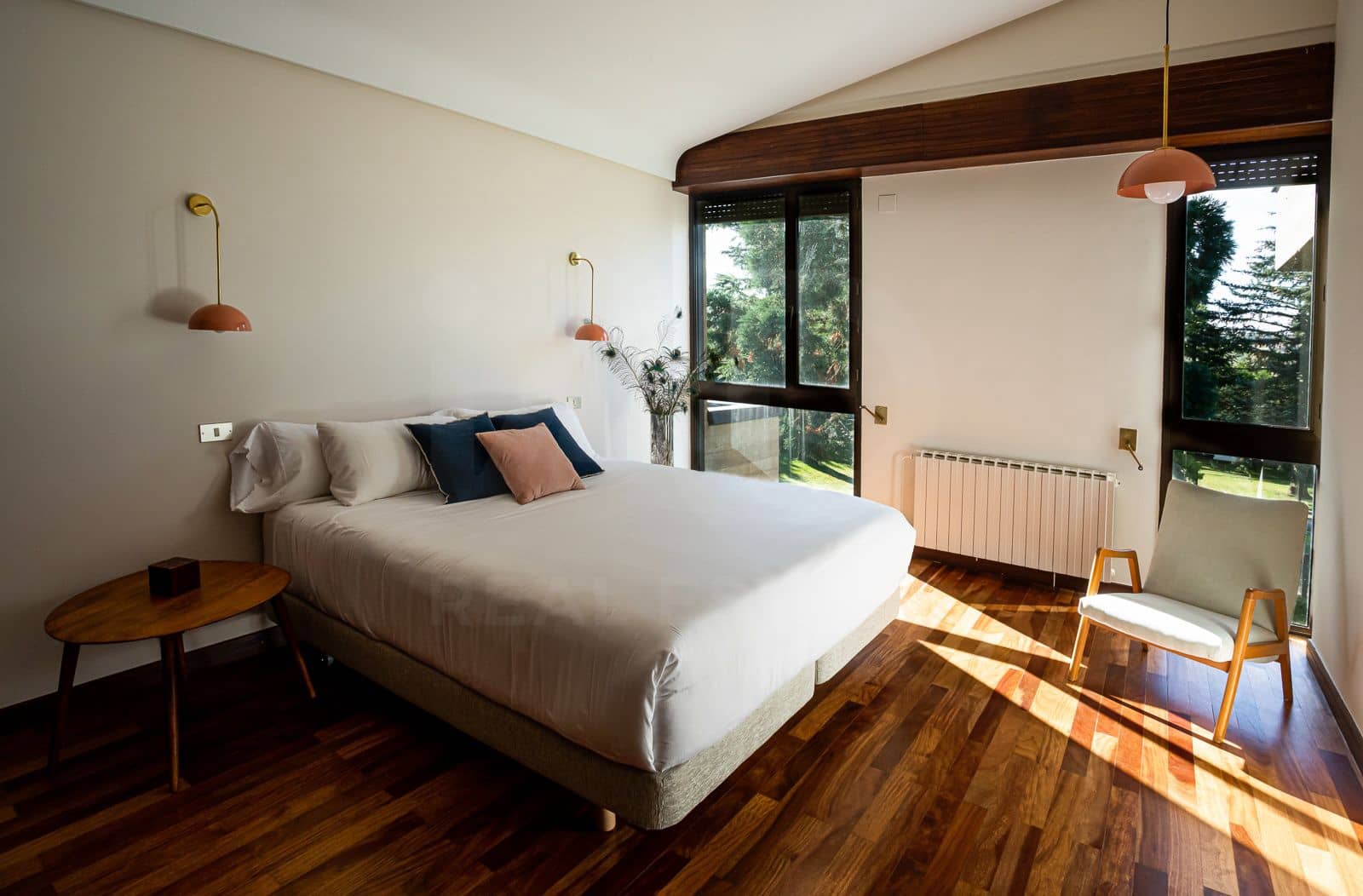 4 soverom Villa til leie i Burgos by med svømmebasseng garasje - € 8 000 (Ref: 9987905)