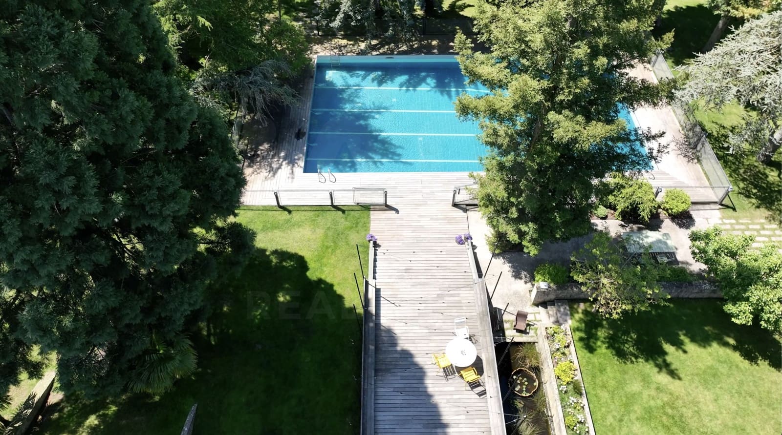 4 soverom Villa til leie i Burgos by med svømmebasseng garasje - € 8 000 (Ref: 9987905)