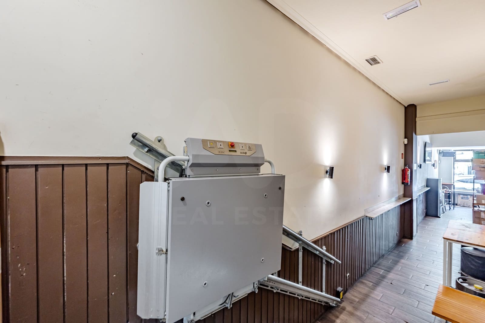 Local Commercial à vendre à Madrid ville - 890 000 € (Ref: 9987907)