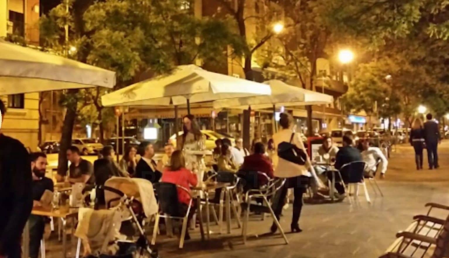 Commercial for sale in Madrid city - € 890,000 (Ref: 9987907)