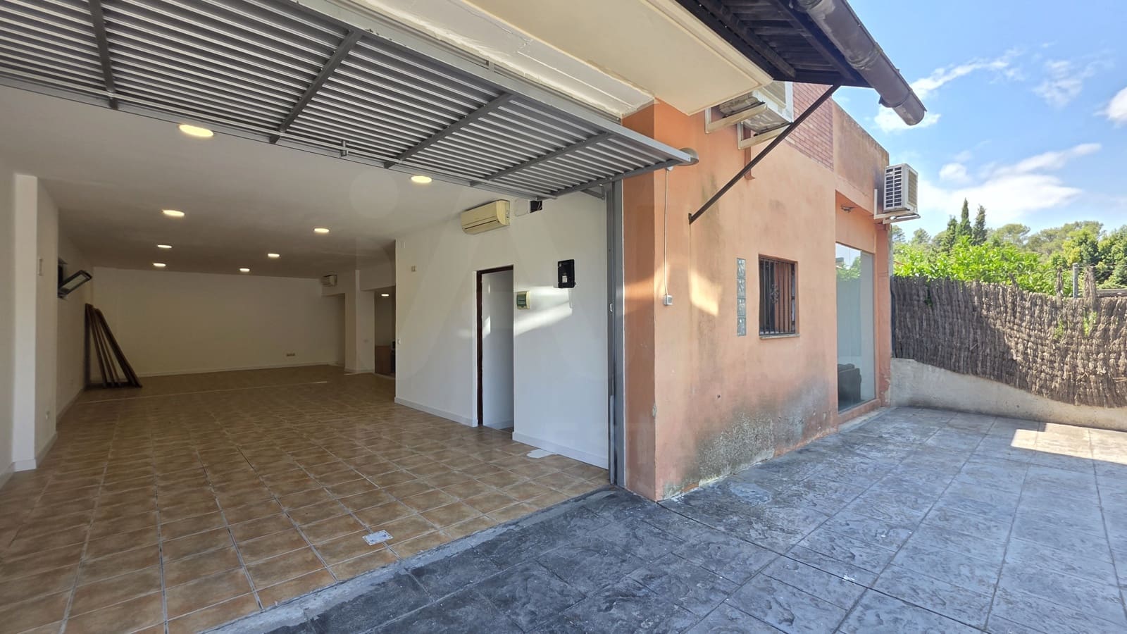 4 soverom Villa til leie i Sant Cugat del Valles med svømmebasseng - € 4 500 (Ref: 9987908)