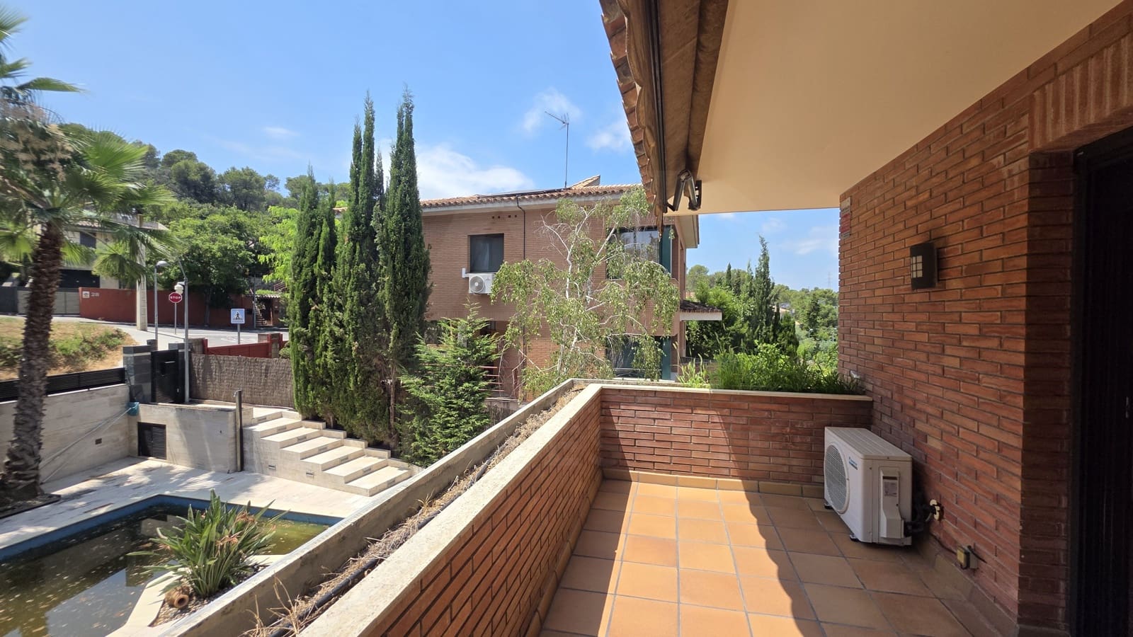 4 soverom Villa til leie i Sant Cugat del Valles med svømmebasseng - € 4 500 (Ref: 9987908)