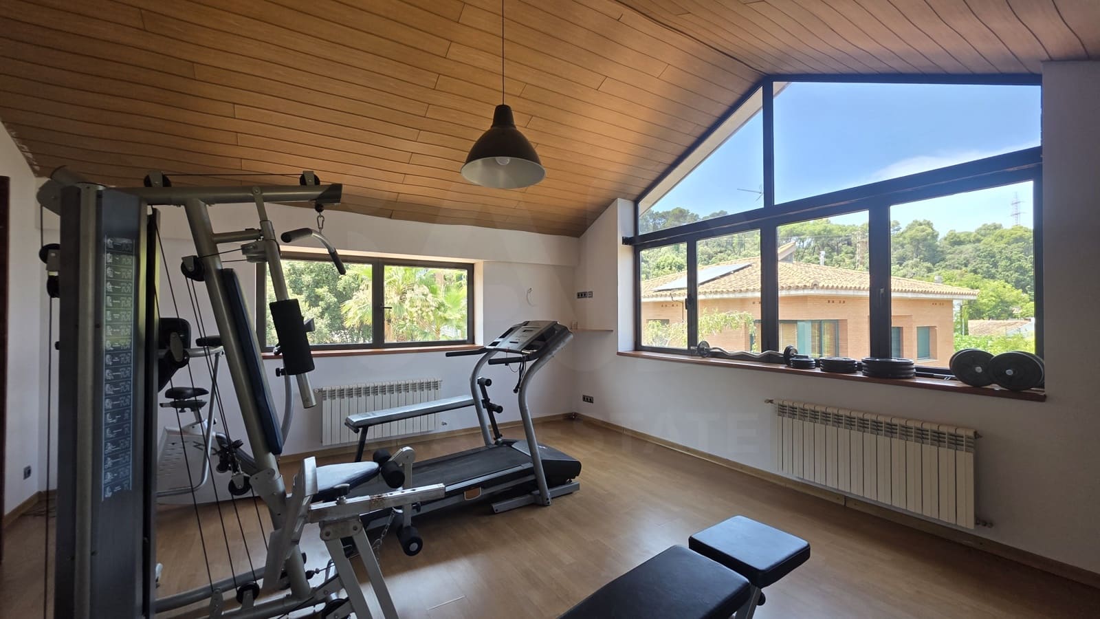 4 soverom Villa til leie i Sant Cugat del Valles med svømmebasseng - € 4 500 (Ref: 9987908)