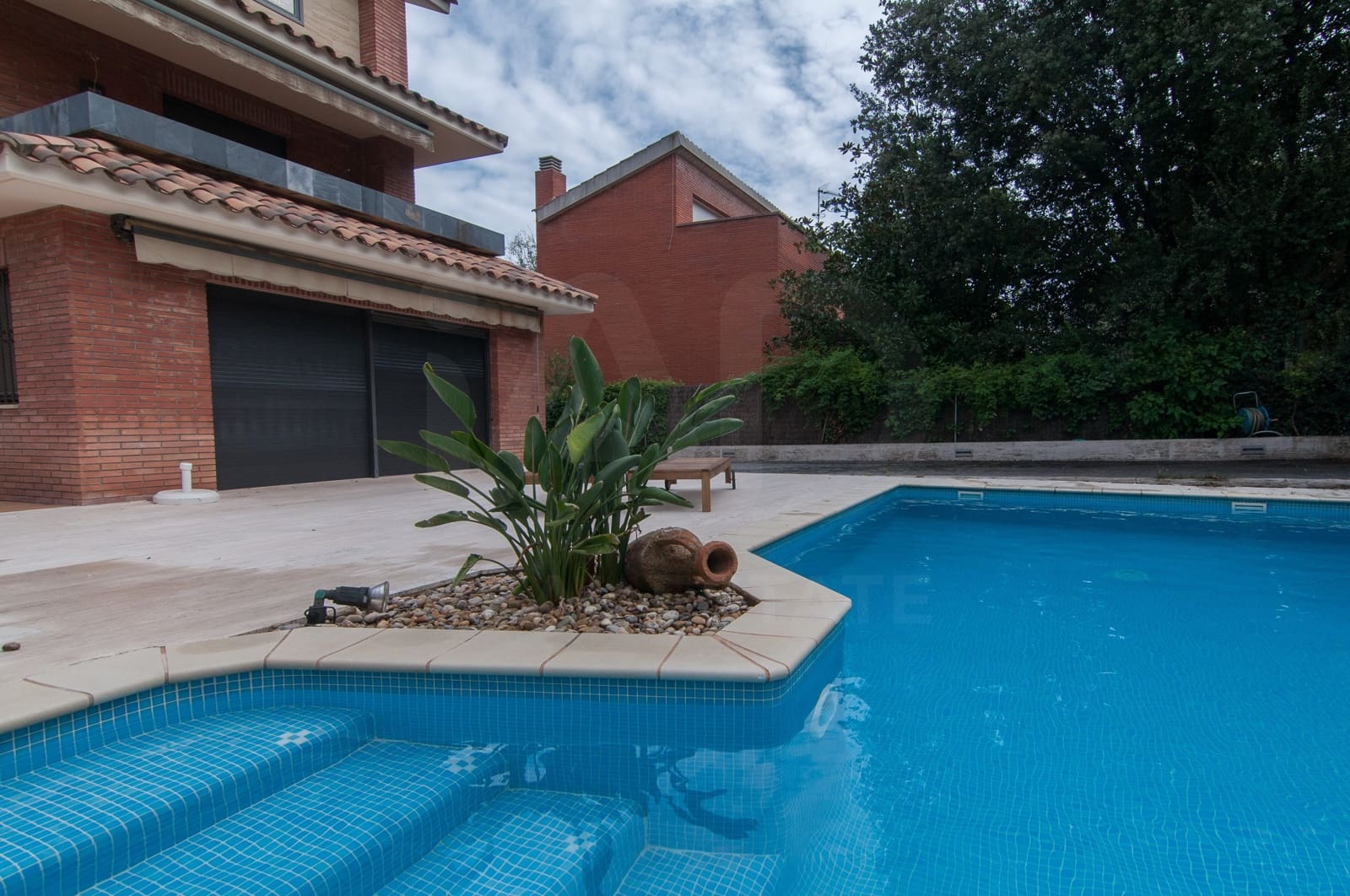 4 soverom Villa til leie i Sant Cugat del Valles med svømmebasseng - € 4 500 (Ref: 9987908)