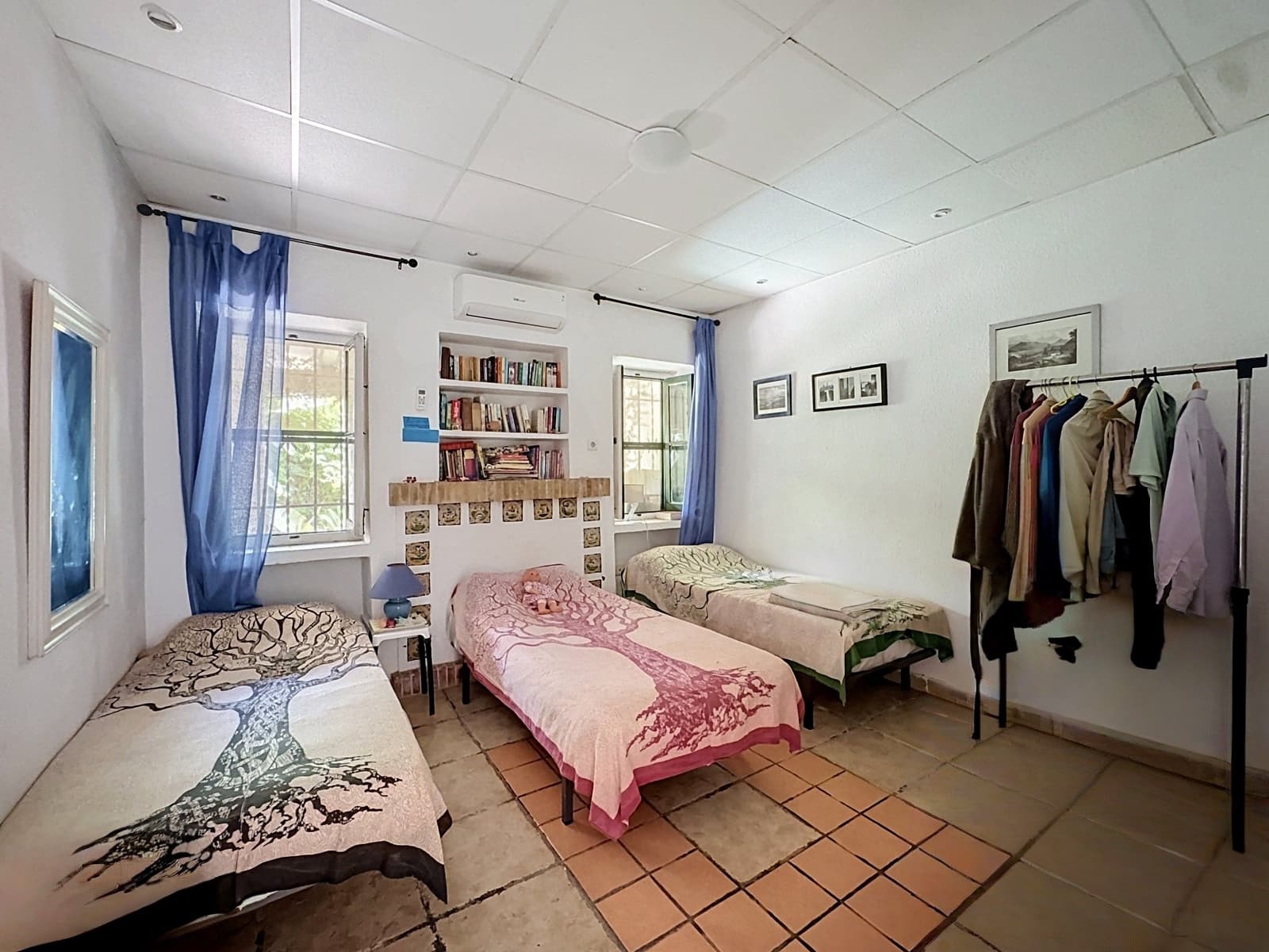5 slaapkamer Villa te koop in Cadiz stad met garage - € 575.000 (Ref: 9987909)