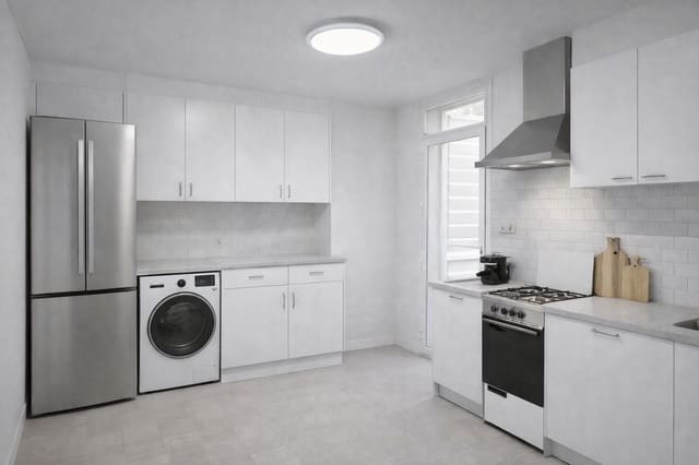 6 soveværelse Villa til leje i Lleida by med garage - € 700 (Ref: 9987915)