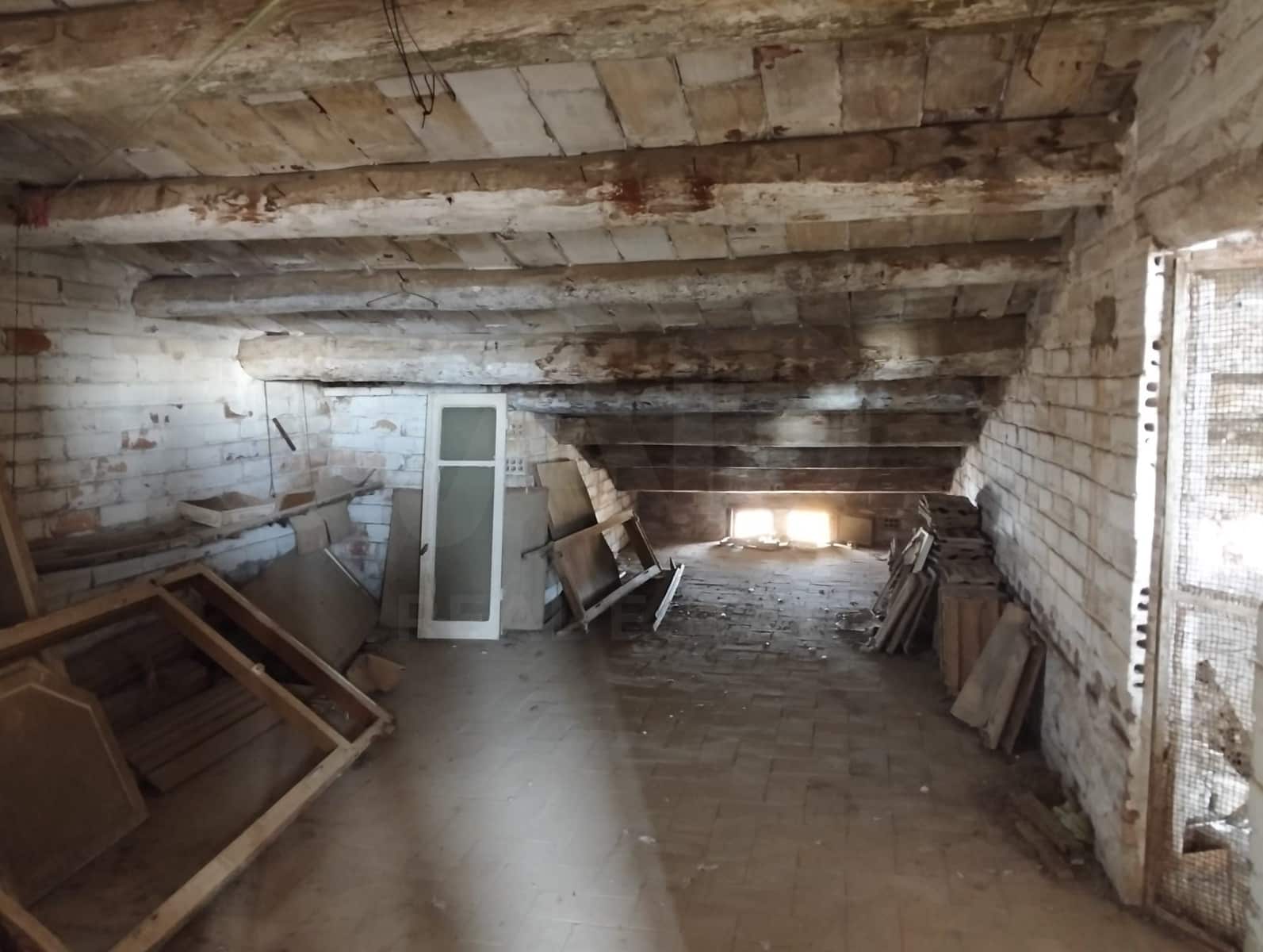 6 soveværelse Villa til leje i Lleida by med garage - € 700 (Ref: 9987915)