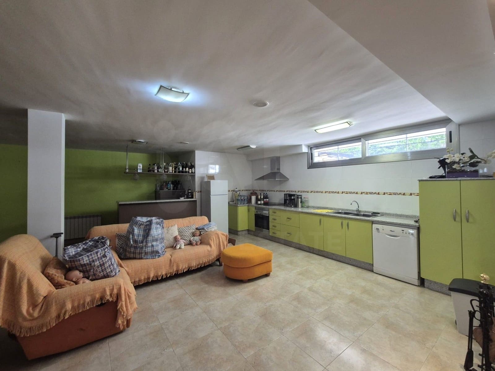 Chalet de 5 habitaciones en València ciudad en venta con piscina garaje - 750.000 € (Ref: 9987916)