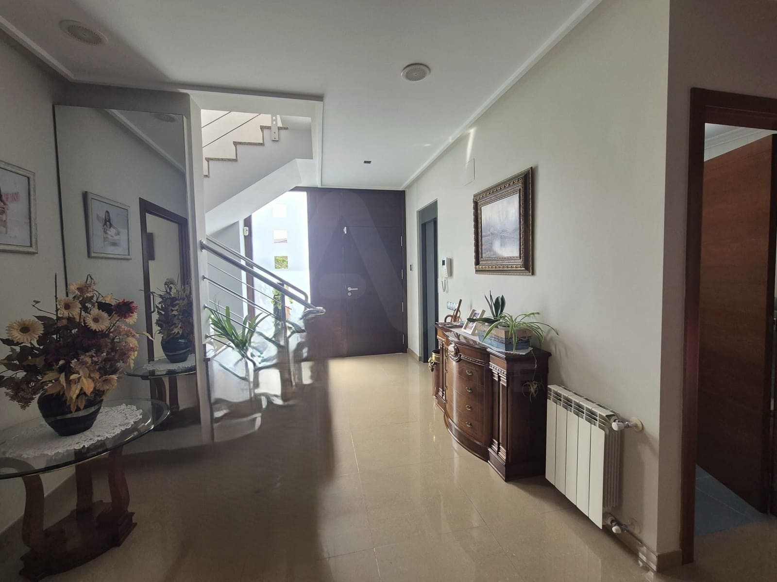 Chalet de 5 habitaciones en València ciudad en venta con piscina garaje - 750.000 € (Ref: 9987916)