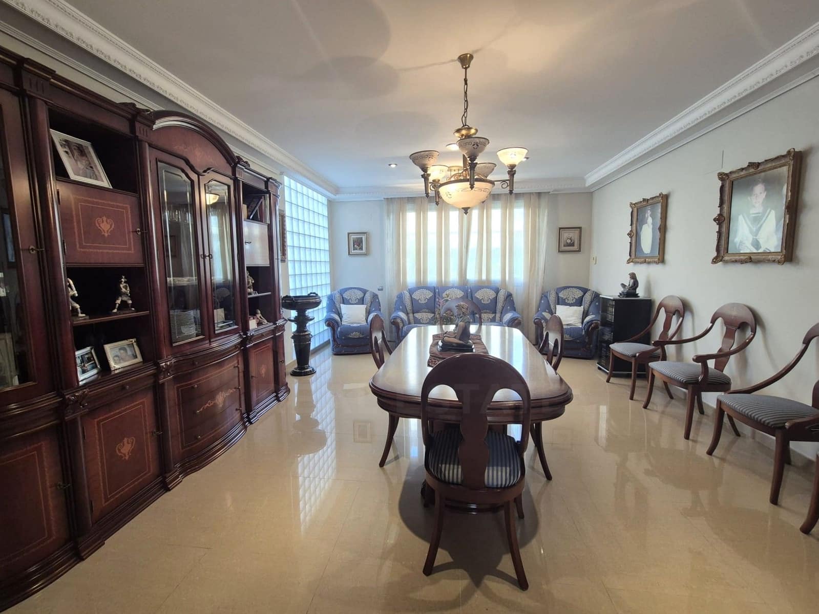 Chalet de 5 habitaciones en València ciudad en venta con piscina garaje - 750.000 € (Ref: 9987916)