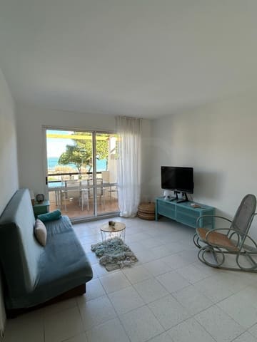 2 soveværelse Lejlighed til leje i Tarragona by med swimmingpool - € 1.200 (Ref: 9987917)
