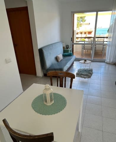 2 soveværelse Lejlighed til leje i Tarragona by med swimmingpool - € 1.200 (Ref: 9987917)