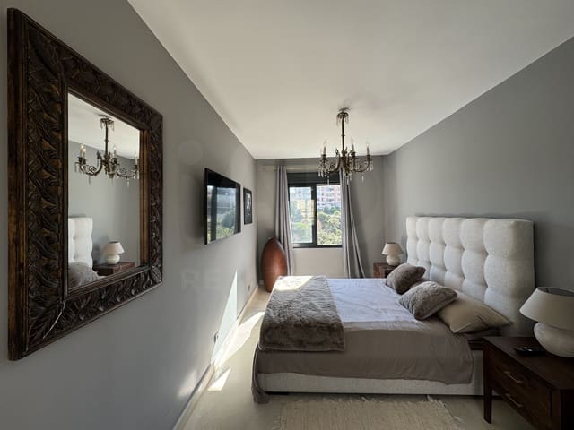 4 soverom Villa til salgs i Elviria, Marbella med svømmebasseng garasje - € 1 800 000 (Ref: 9987926)