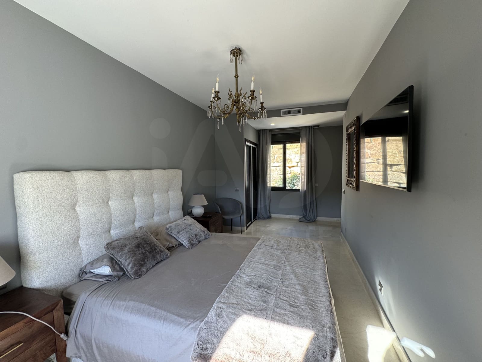 4 soverom Villa til salgs i Elviria med svømmebasseng garasje - € 1 800 000 (Ref: 9987926)