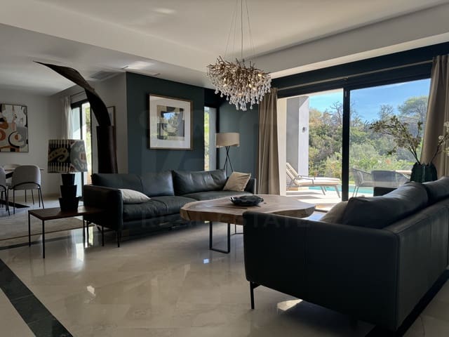 4 soverom Villa til salgs i Elviria, Marbella med svømmebasseng garasje - € 1 800 000 (Ref: 9987926)
