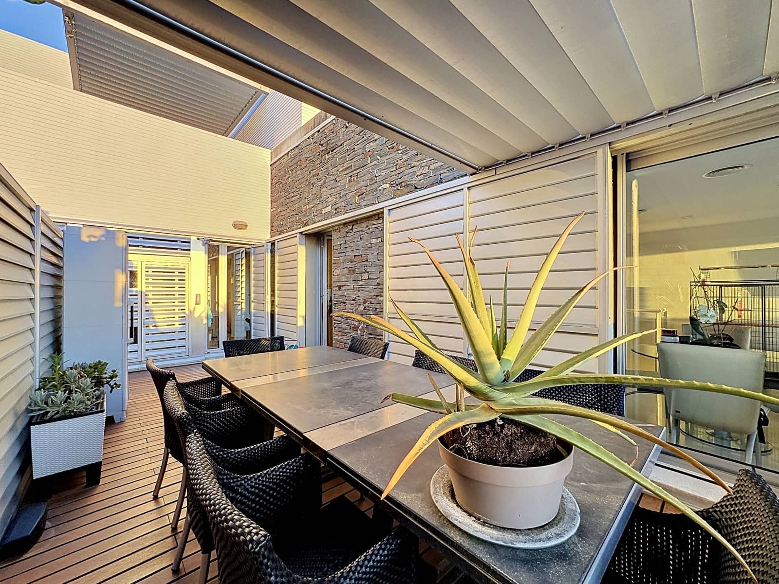 4 soverom Leilighet til salgs i Barcelona by med svømmebasseng garasje - € 580 000 (Ref: 9987927)