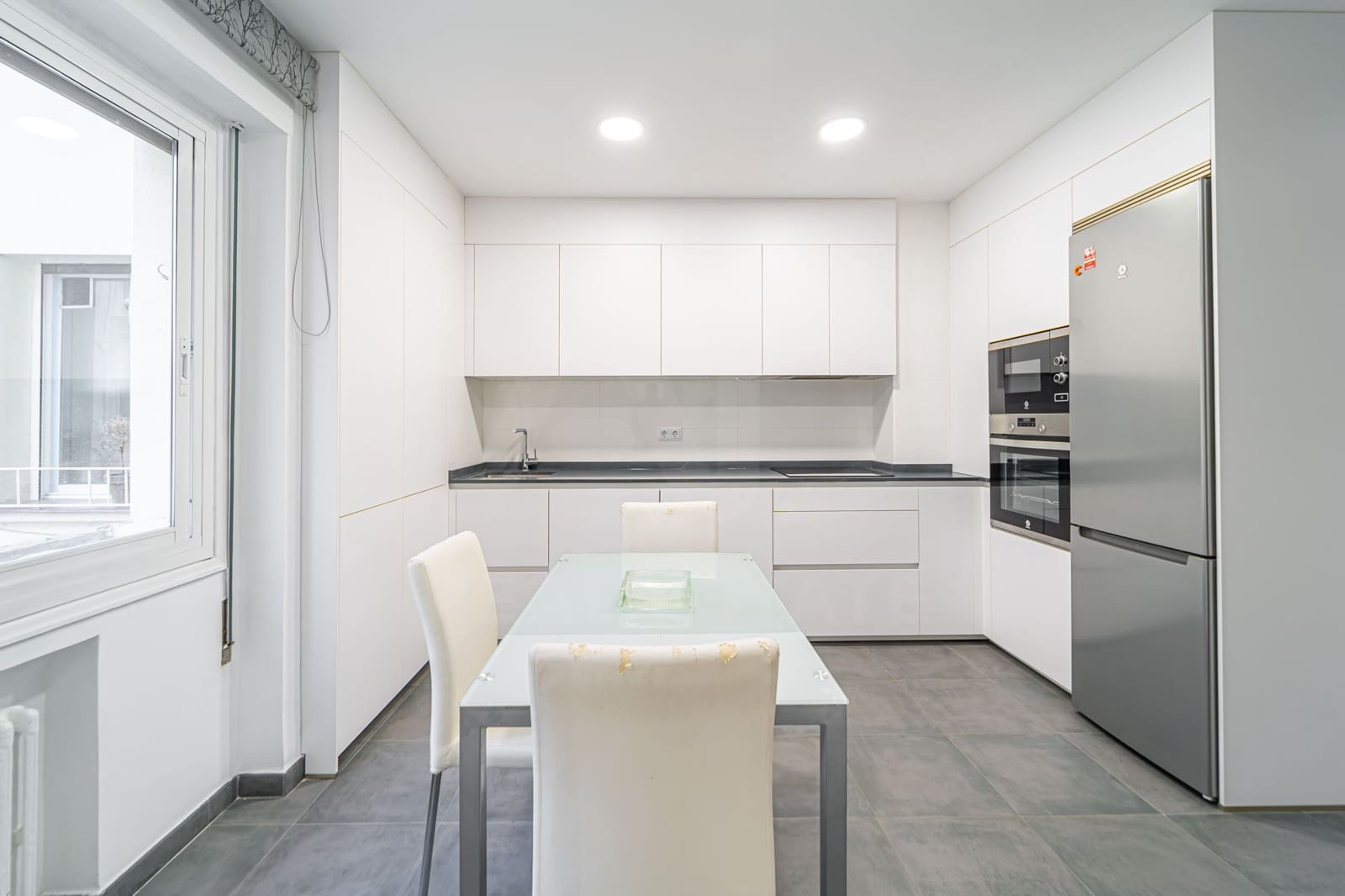 2 Zimmer Apartment zu vermieten in Madrid Stadt - 1.890 € (Ref: 9987928)