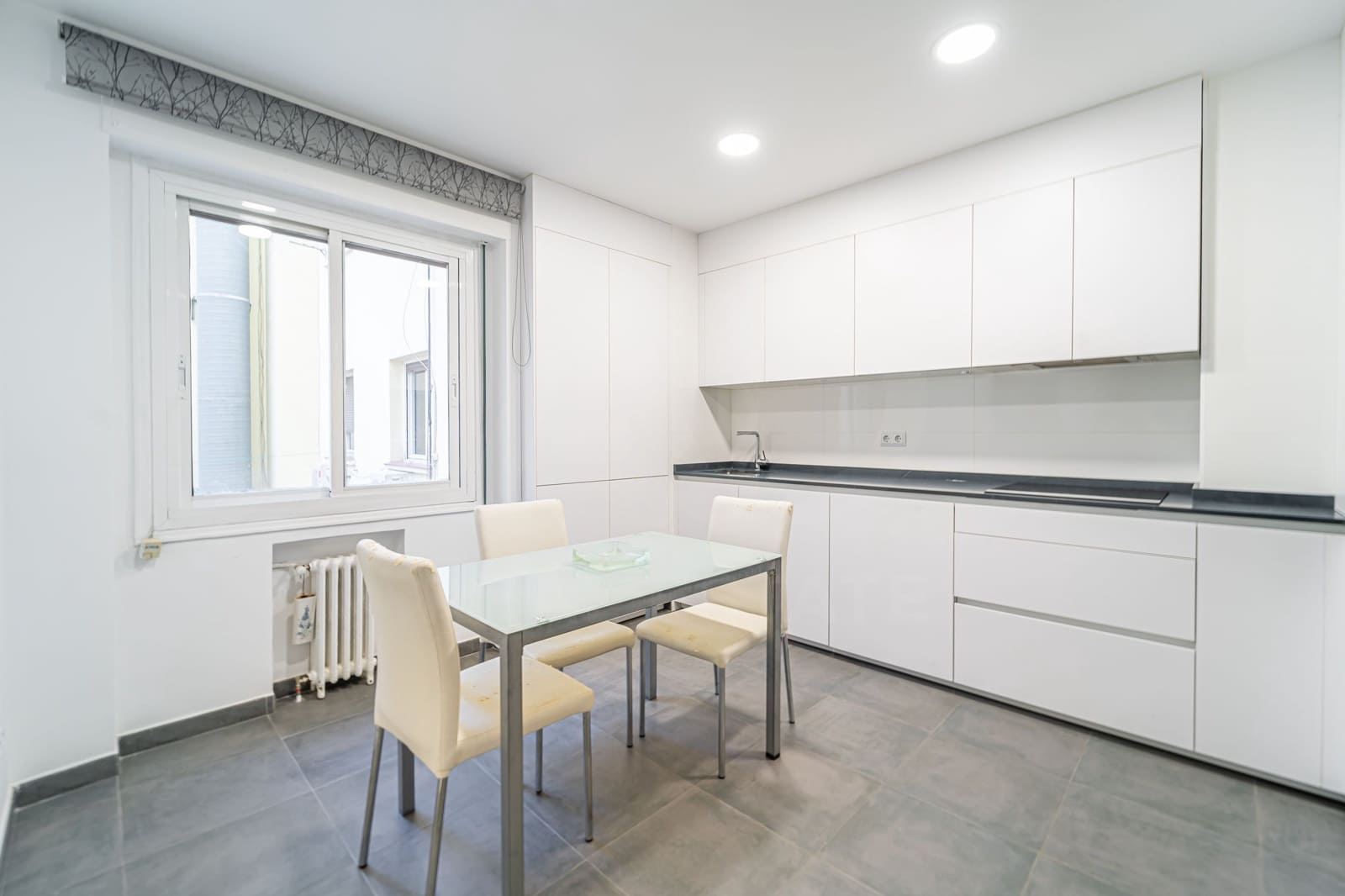 2 Zimmer Apartment zu vermieten in Madrid Stadt - 1.890 € (Ref: 9987928)