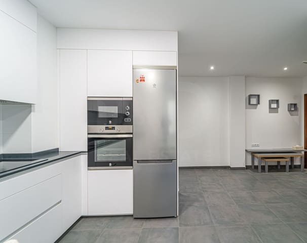 2 Zimmer Apartment zu vermieten in Madrid Stadt - 1.890 € (Ref: 9987928)