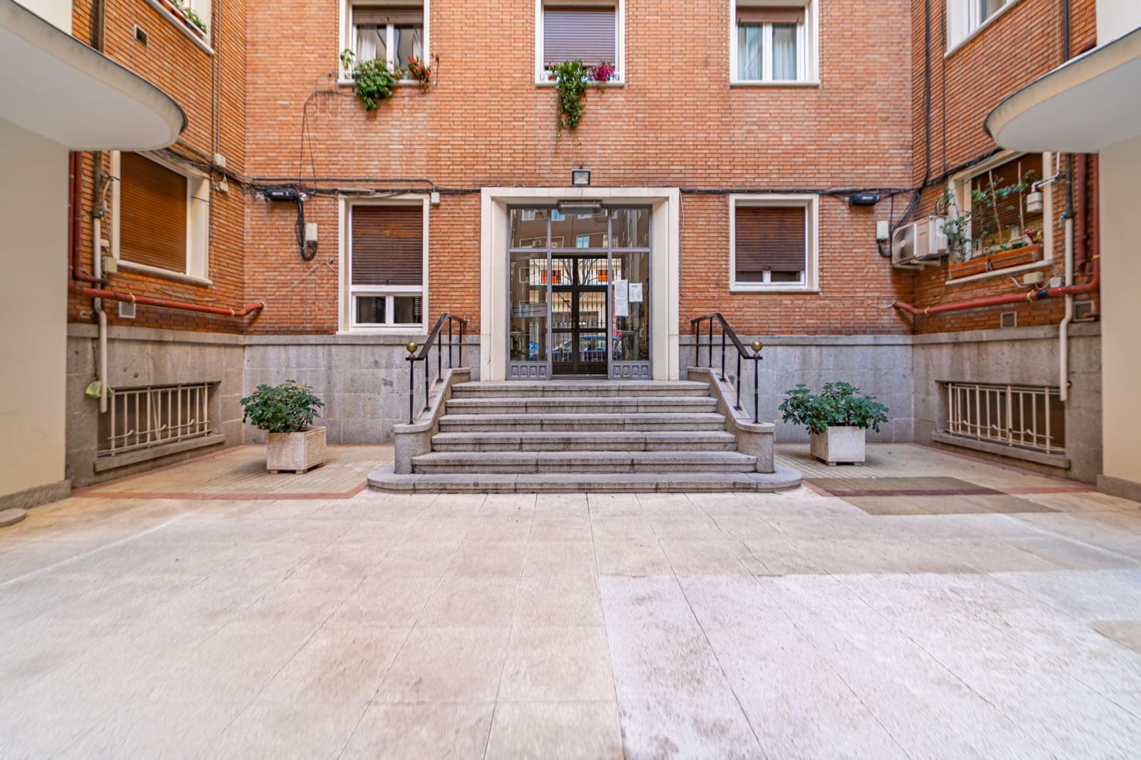 2 Zimmer Apartment zu vermieten in Madrid Stadt - 1.890 € (Ref: 9987928)
