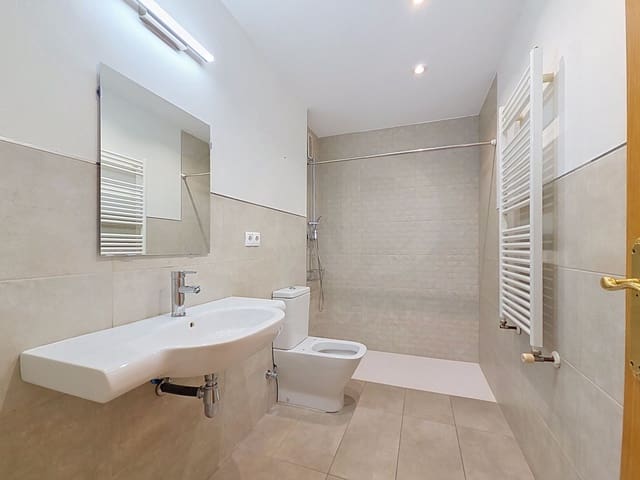 3 soverom Leilighet til salgs i Barcelona by - € 575 000 (Ref: 9987929)