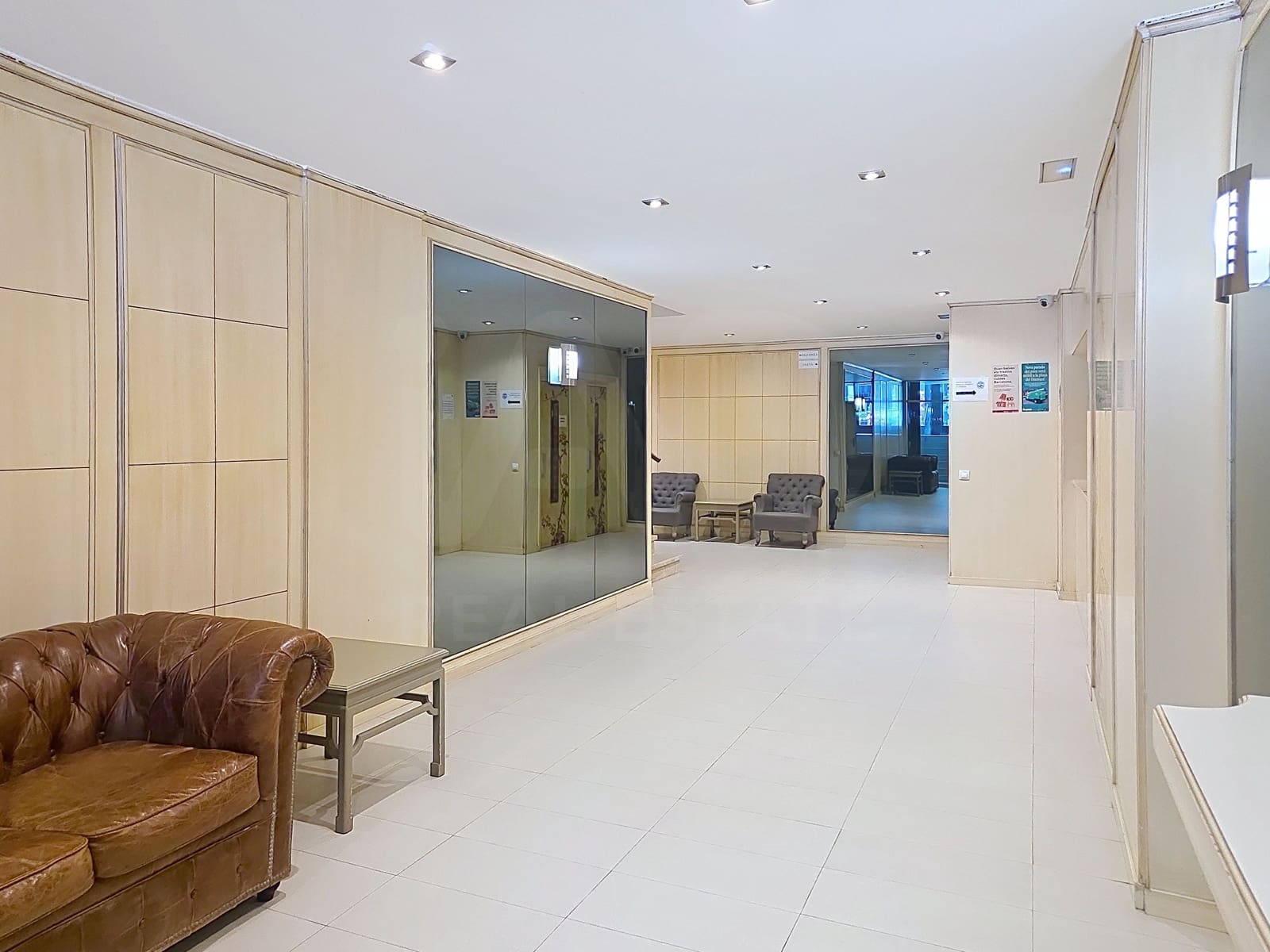 3 quarto Apartamento para venda em Barcelona cidade - 575 000 € (Ref: 9987929)