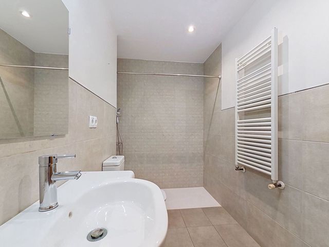 3 slaapkamer Appartement te koop in Barcelona stad - € 545.000 (Ref: 9987929)