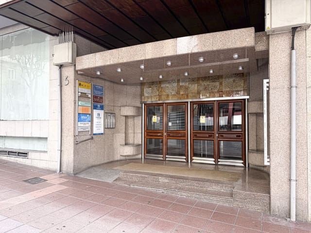 1 soverom Leilighet til leie i Oviedo - € 750 (Ref: 9987930)