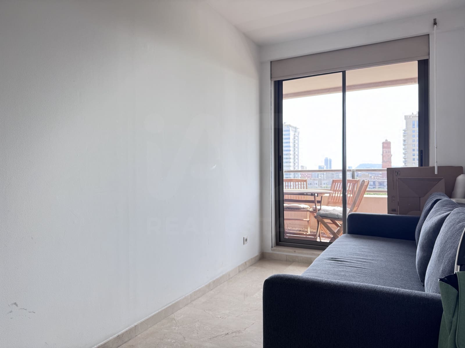 2 soverom Leilighet til leie i Barcelona by med svømmebasseng garasje - € 3 155 (Ref: 9987931)
