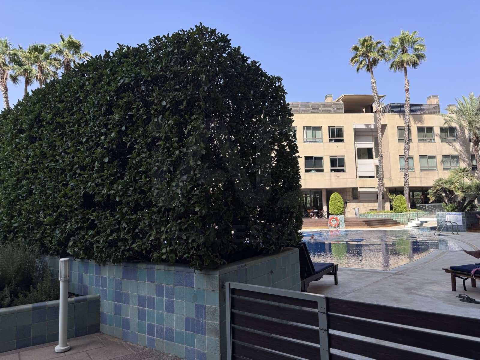 2 soverom Leilighet til leie i Barcelona by med svømmebasseng garasje - € 3 155 (Ref: 9987931)