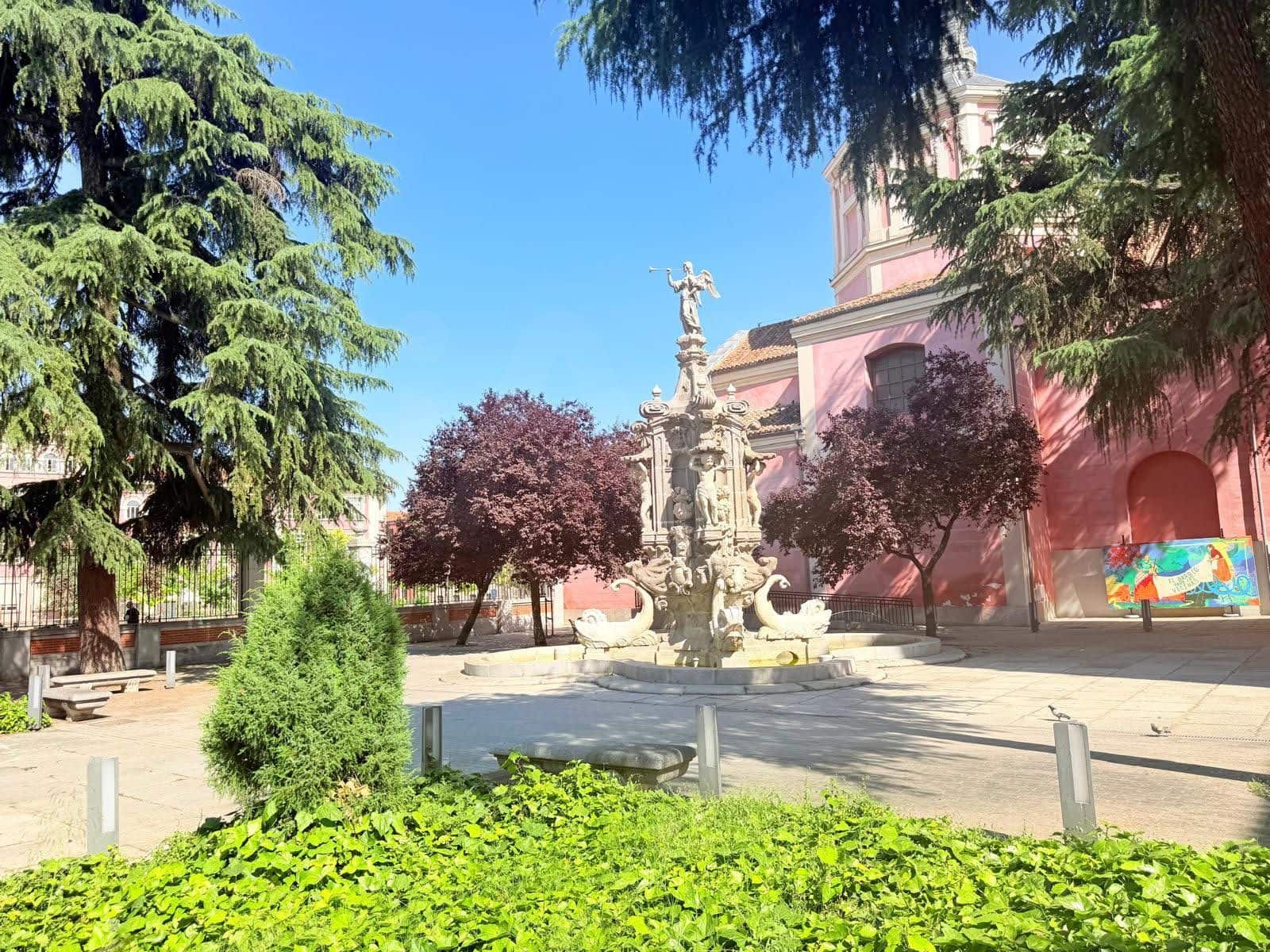 Kaupallinen myytävänä paikassa Madrid kaupunki - 1 450 000 € (Ref: 9987937)