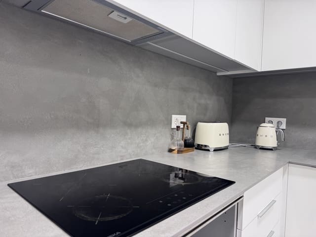 3 soveværelse Lejlighed til leje i El Besòs i El Maresme, Barcelona by - € 2.300 (Ref: 9987938)